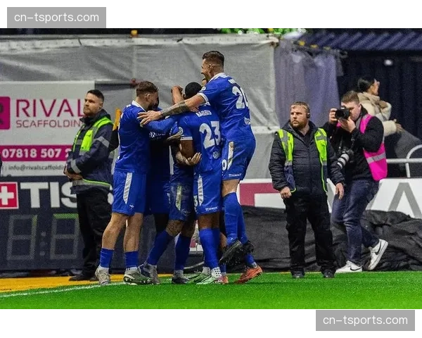 保级六分战:克莱蒙主场迎战洛里昂,输球一方将深陷降级区 保级六分战:克莱蒙主场迎战洛里昂,输球一方将深陷降级区